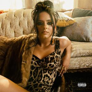 日本护士丰满白嫩大屁股
