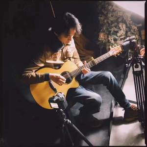 日本护士丰满白嫩大屁股
